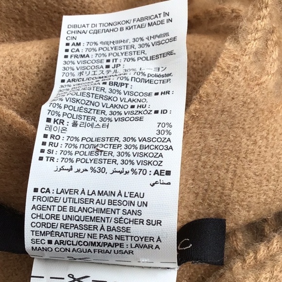 Banana Republic 32” x 80” Camel Fringe blanket scarf. - Picture 7 of 7